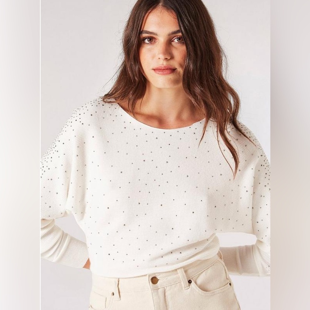 Apricot Stud Neckline Ribbed Batwing Jumper